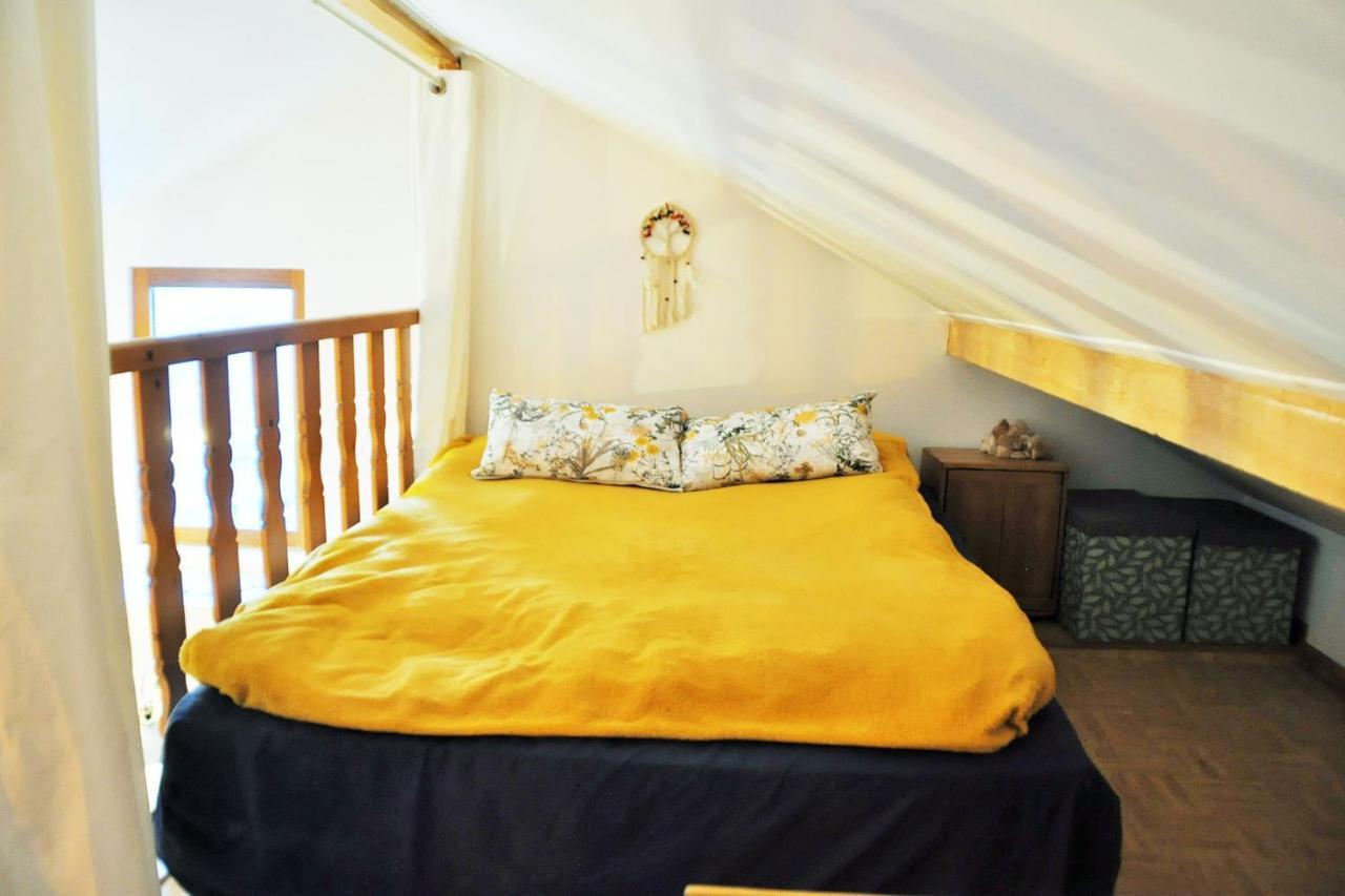 Apartament Cozy Mini House With Beautiful Views Eygliers Zewnętrze zdjęcie