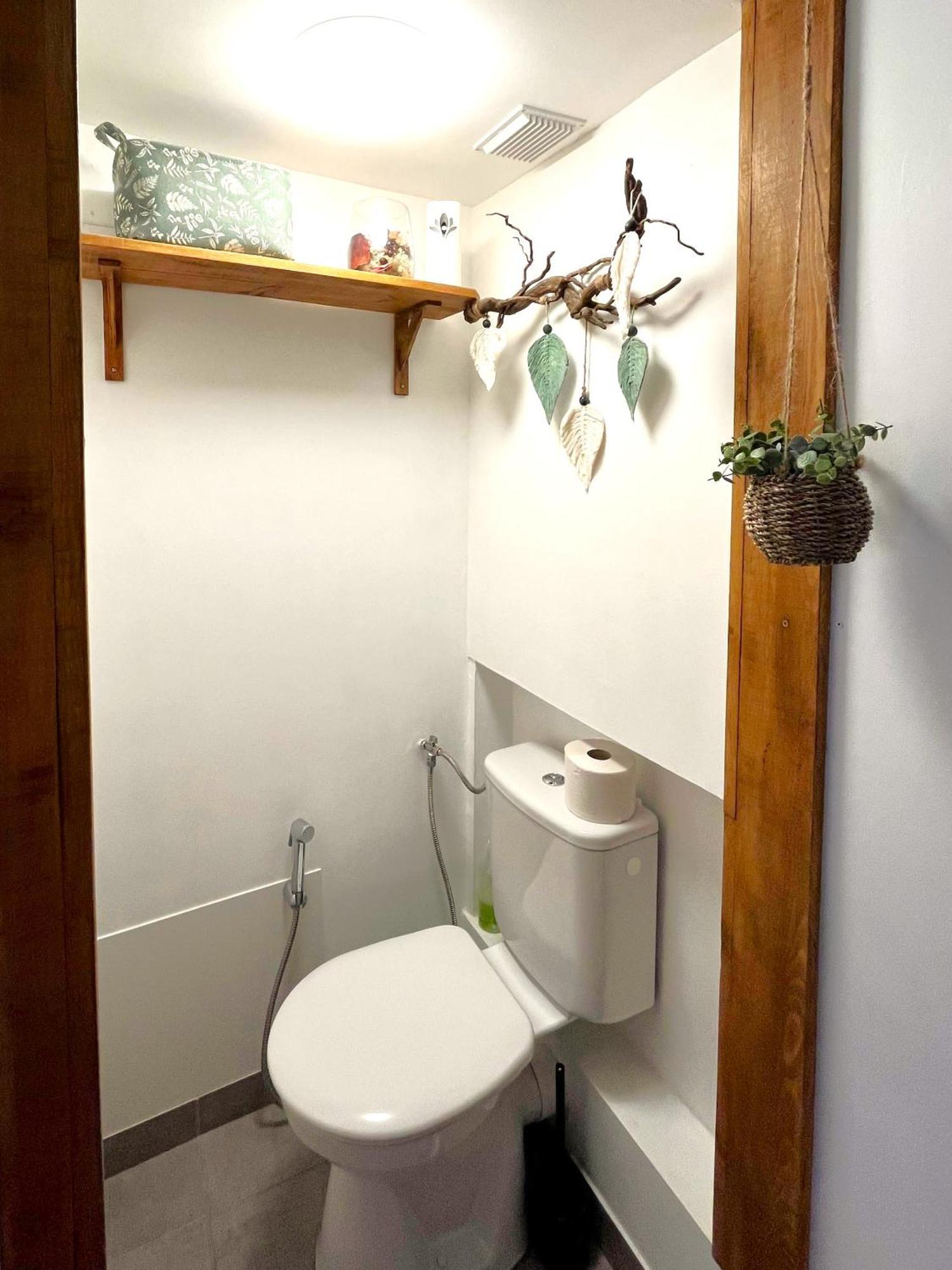 Apartament Cozy Mini House With Beautiful Views Eygliers Zewnętrze zdjęcie