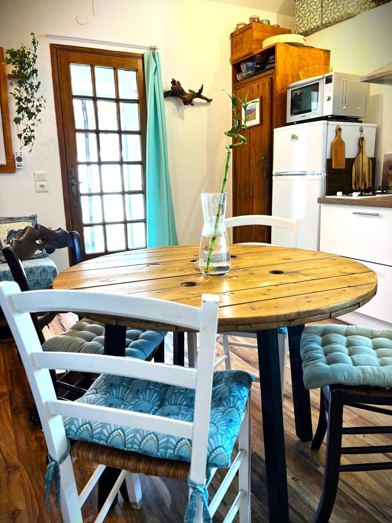 Apartament Cozy Mini House With Beautiful Views Eygliers Zewnętrze zdjęcie